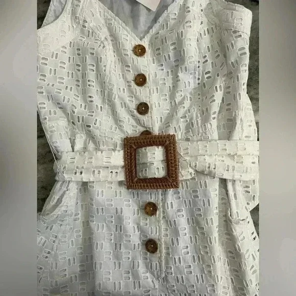 NWT Anthropologie Women’s Ivory Eyelet Lace Belted Romper - Size 4 - Picture 5 of 12